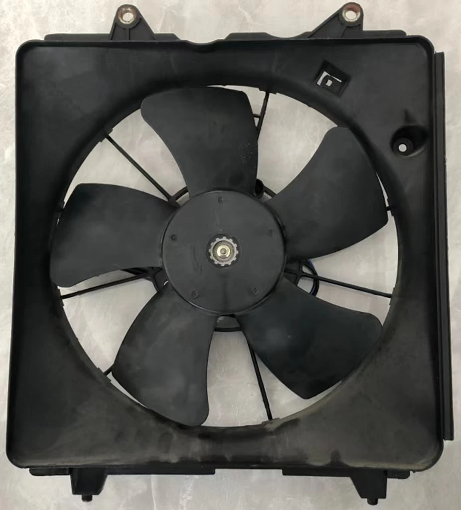 Radiator Ntxuam Sib Txuas Rau Honda CIVIC 1.8L 06-08 19015-KNA-A01 19015-PNA-A01 19030-RNA-A51 19020-RCJ-A01 19015-RNA-A01